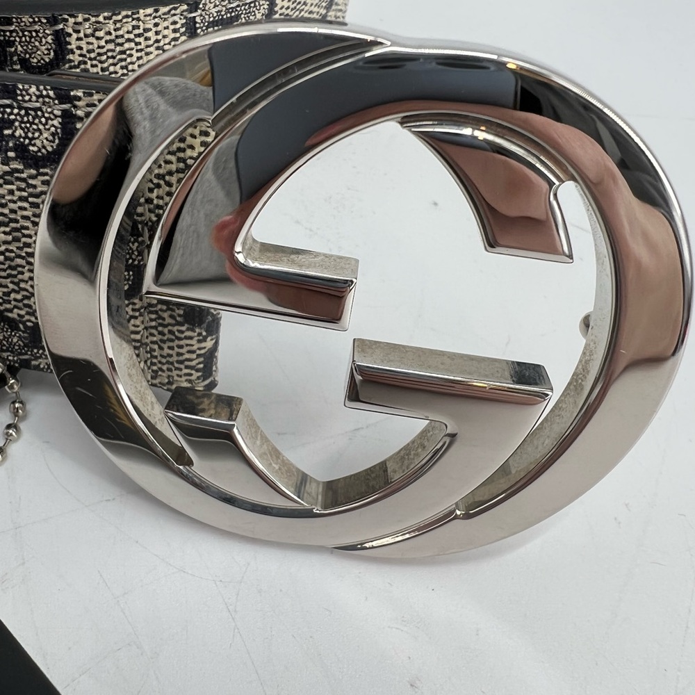 Gucci monogram GG buckle belt - Picture 3 of 13